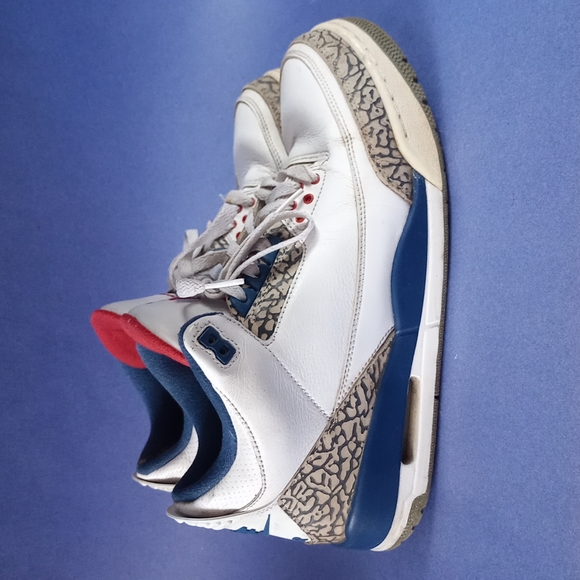 Exclusive Nike Air Jordan 3 Retro True 